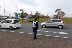 令和4年11月13日　神栖市防災アリーナ駐車場警備①<br />
かみす福祉まつり　